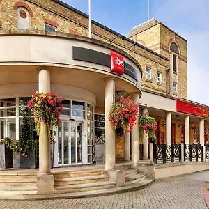 Ibis Greenwich Londra